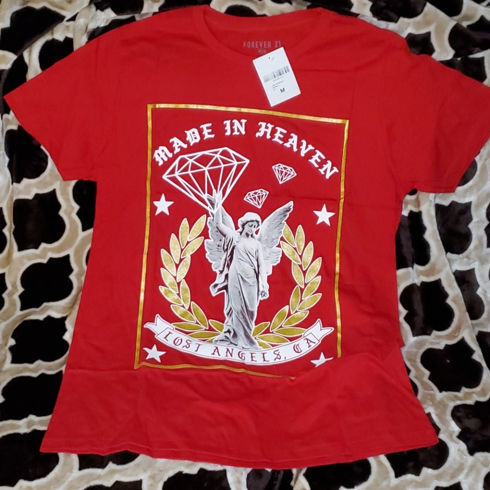Graphic tshirt
